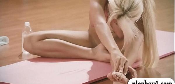  Pretty babes hot yoga session while nude